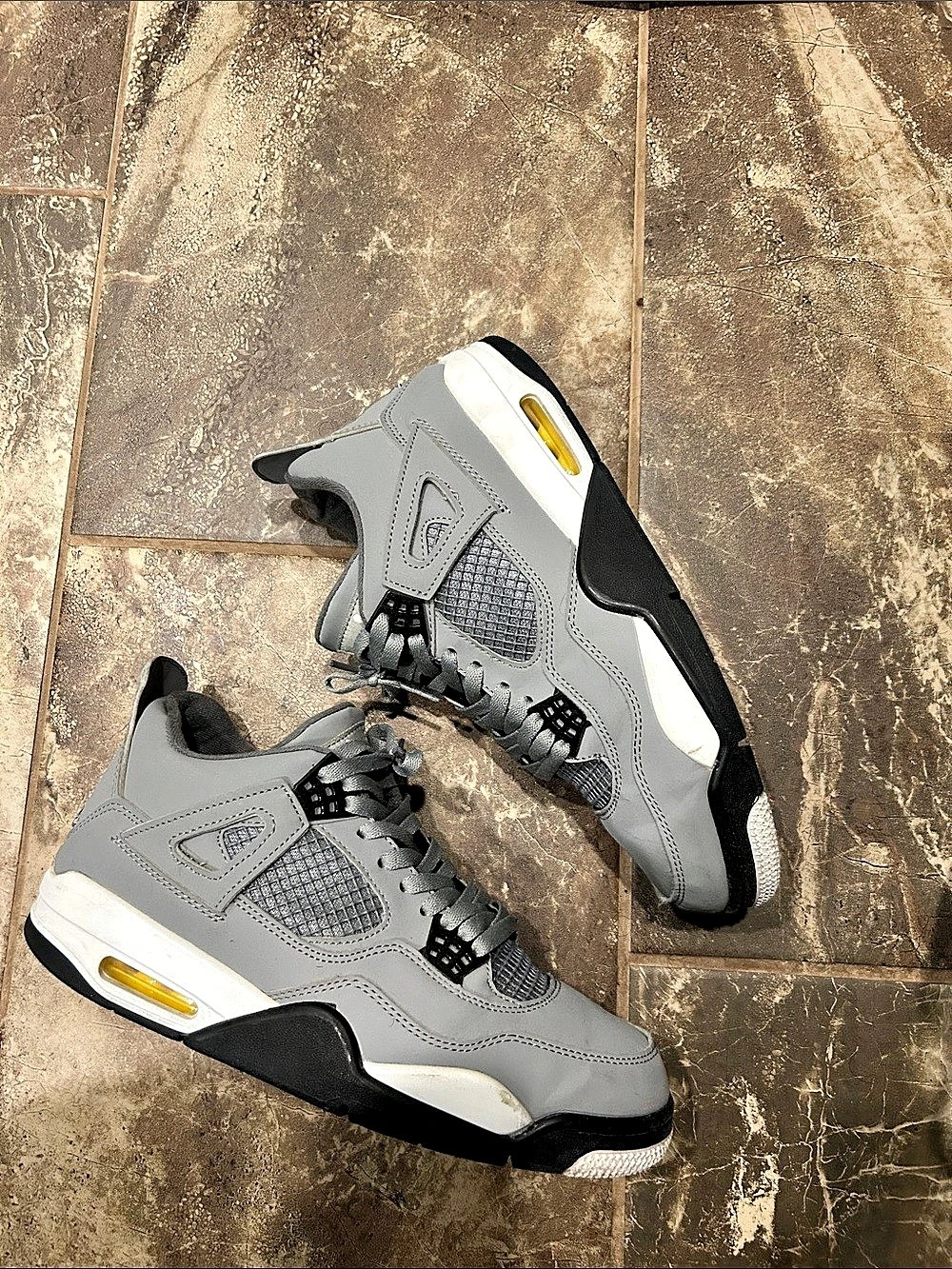 Jordan 4 Cool Greys